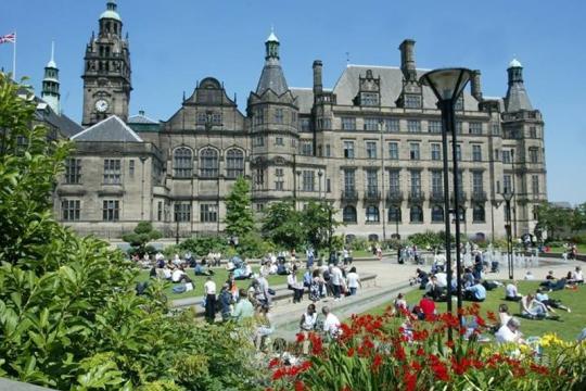 Sheffield Town Hall landscape daytime.