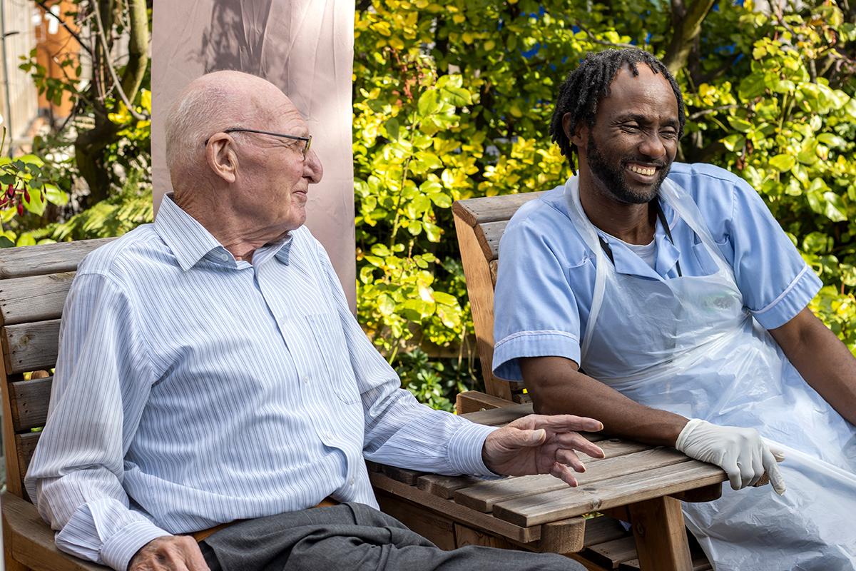 A support worker on a home visit